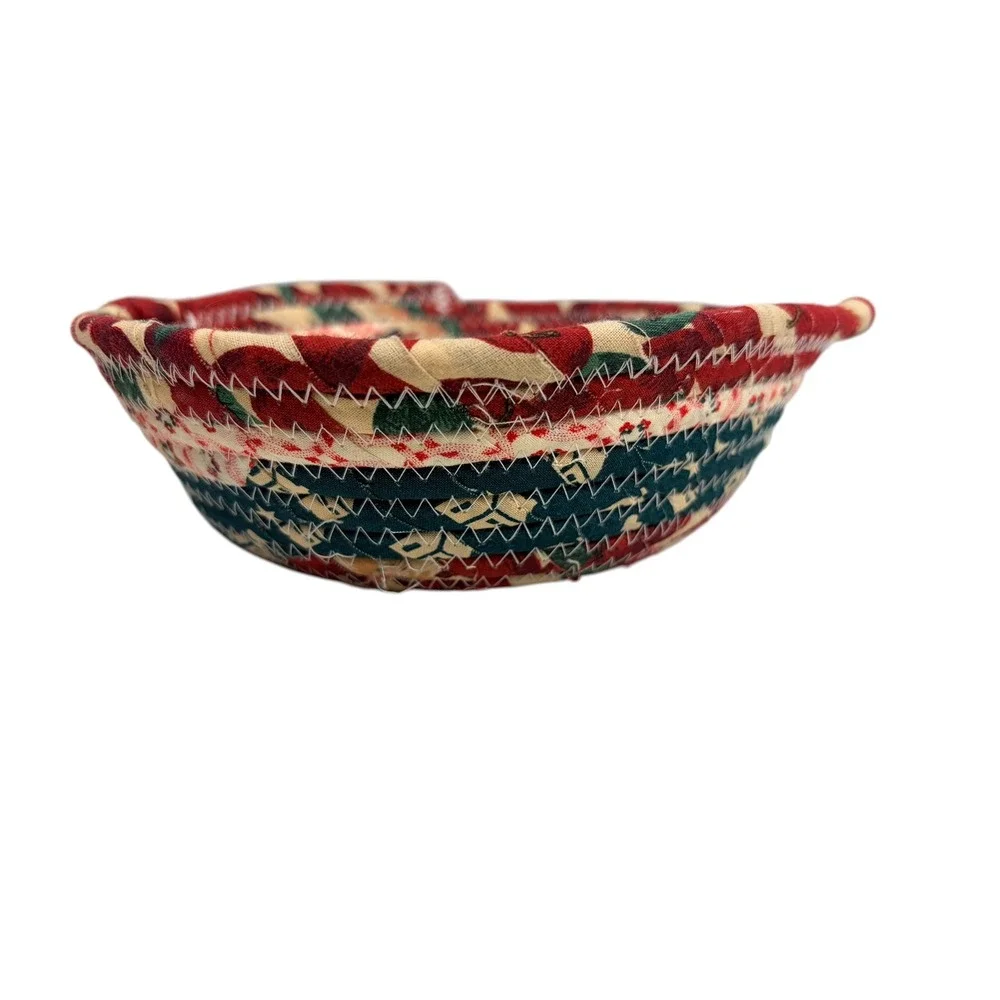 Handmade‎ Coiled Fabric Basket Vintage Americana Red White Blue Folk Art 8 inch